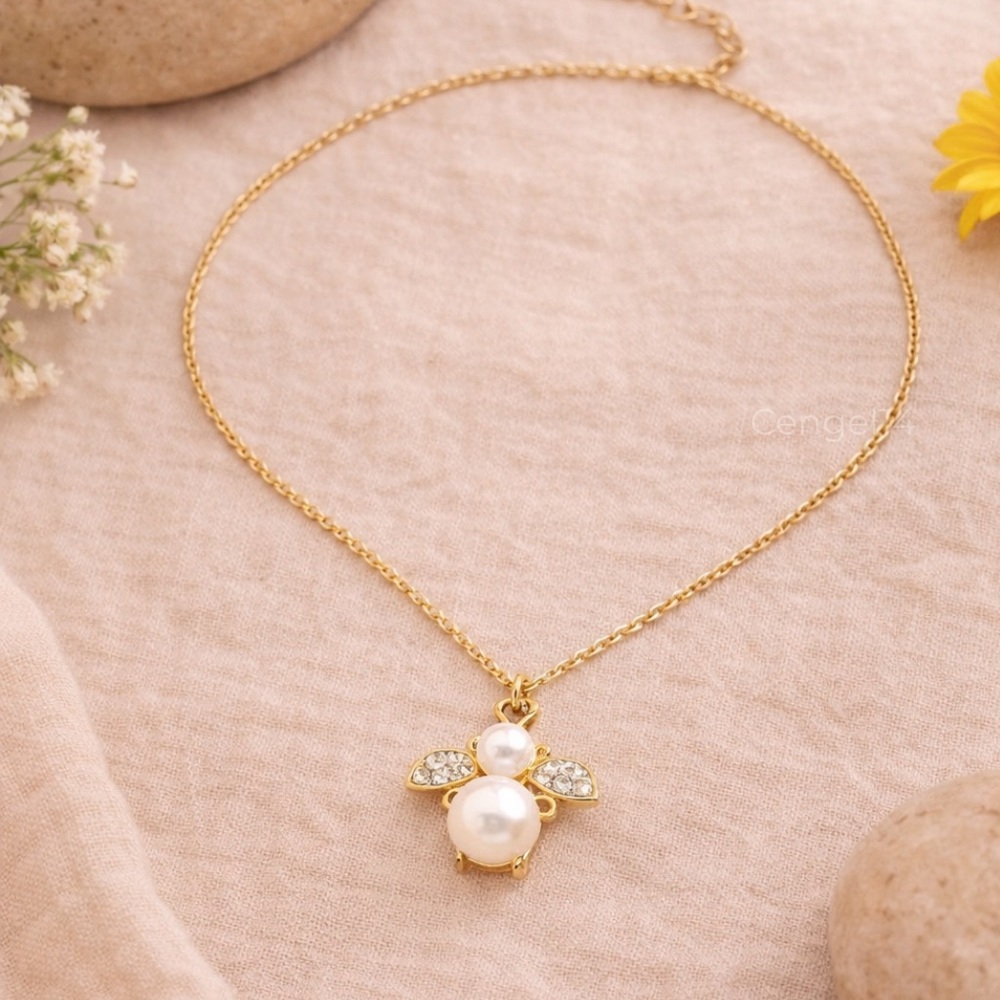 Gold Bee Faux Pearl Necklace CZ Crystal Wings Gold Pendant - Picture 2 of 3